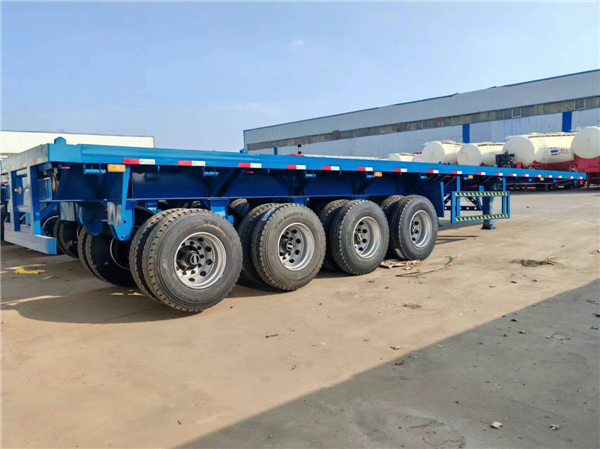 平板運輸半掛車